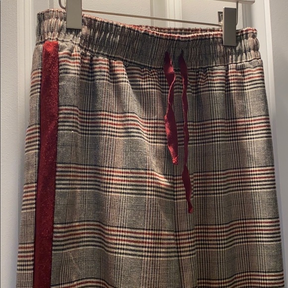 Forever 21 wide leg plaid pant with red velvet - Picture 1 of 4